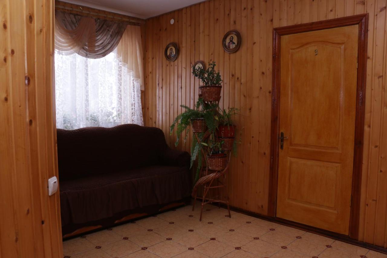 Hotel Karpatskyi Maetok Slavske Esterno foto