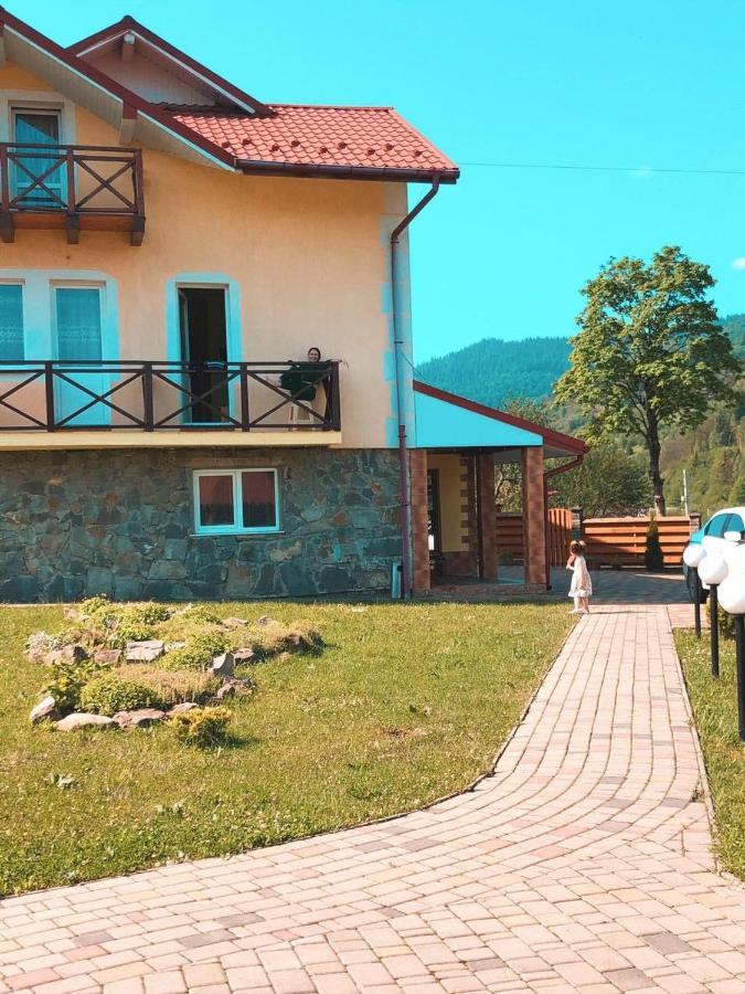 Hotel Karpatskyi Maetok Slavske Esterno foto
